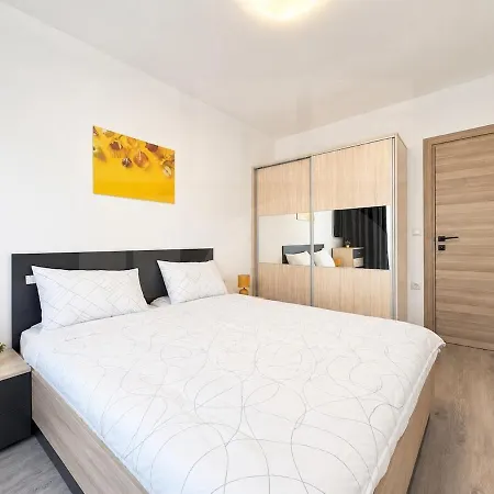 1br Golden Urban Hive With Parking Апартаменты